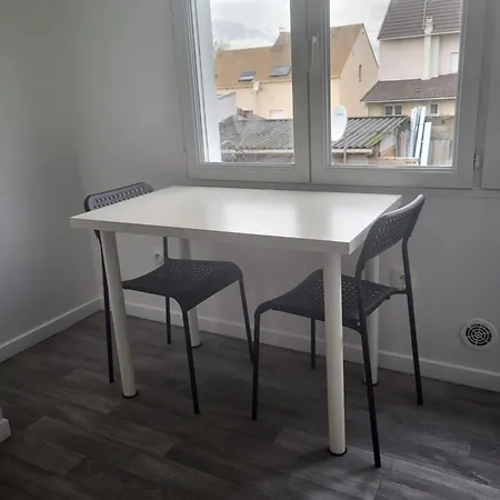 Apartment 5min Aeroport D'orly 2 Lits *