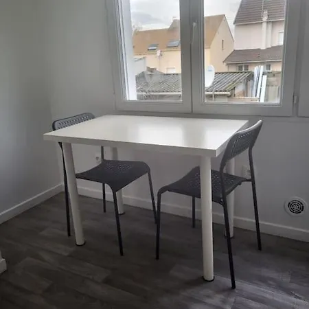 Apartment 5min Aeroport D'orly 2 Lits